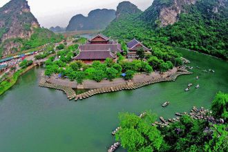 Trang An heritage complex - The beauty of "Terrestrial Halong Bay"